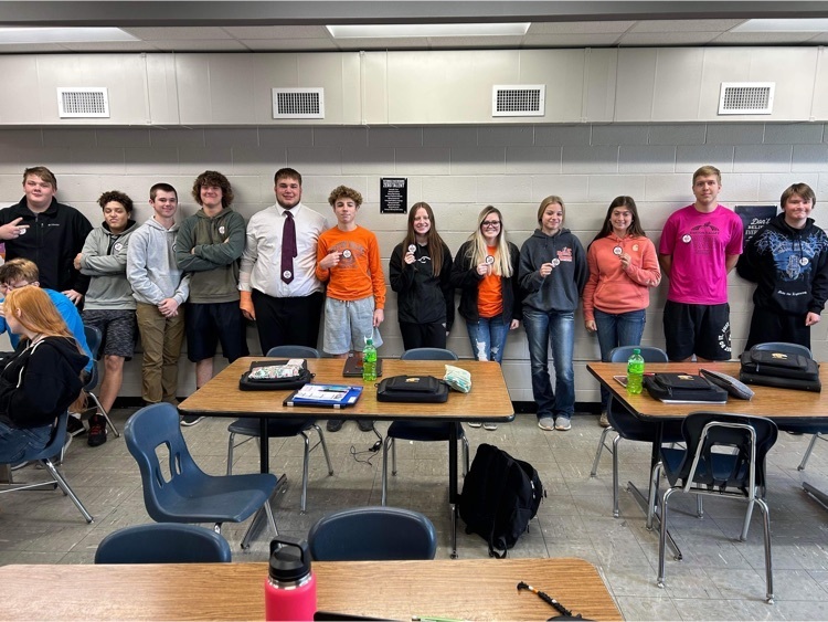 students pledging to register to vote